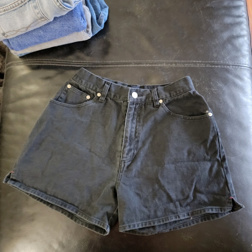 The Blues size 7/8 Shorts
